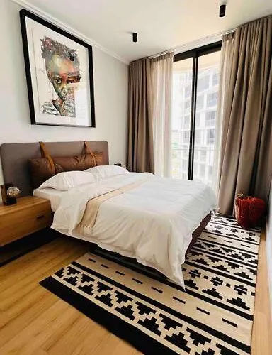 Newton\'S Place - Luxury Styled 2 Bd Apartment